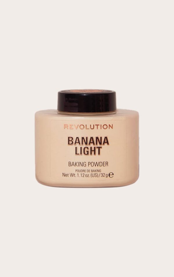7c1440e2f917f69a030fb873c40a2095d872ed3c_CNA9858_1_makeup_revolution_loose_baking_powder_banana_light