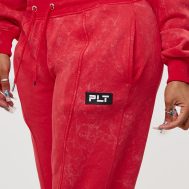 7c3feb34353694b3a64170aa9f1ec75fca580657_CNK0468_4_prettylittlething_shape_washed_red_wide_leg_joggers