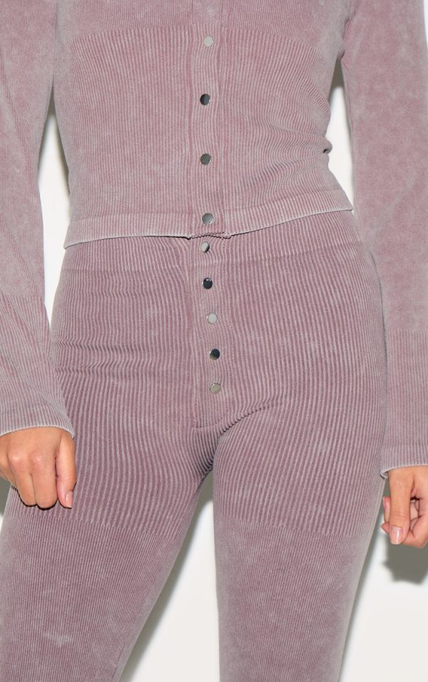 7dbbaa07c89a4a9e05989042756d13604d1e9069_CNM1922_4_petite_taupe_faded_contour_rib_button_detail_flared_leggings