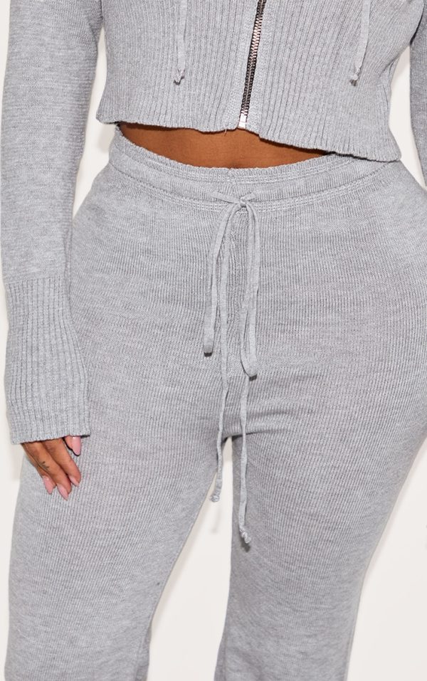 7e2838ca0a5e1b61bf310f26d4131a893ba671d8_CNK5765_4_shape_grey_knitted_flare_trousers