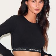 7e376f369e867765b9bff5b06aeff66952169ea0_CNK2319_4_prettylittlething_tape_black_long_sleeve_pj_top-1