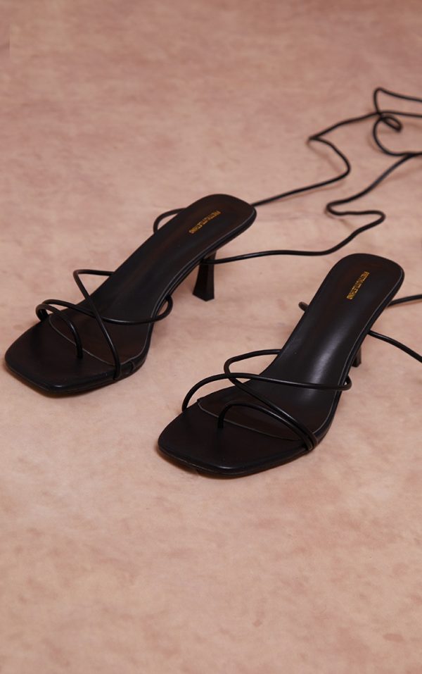 7ed7f042b8c191ea501e6bc8d53c1f74f3b97108_CMQ0567_4_black_strappy_lace_up_low_heel_sandals