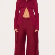 7f6379efa00c040f5a60966c7e0ae79a7caeeb04_CNL9930_1_plus_plum_woven_pocket_detail_straight_leg_trousers