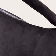 7f9c47d222270b6e5945d64335670e46430ddfba_CNL6646_4_black_oversized_faux_suede_tote_bag