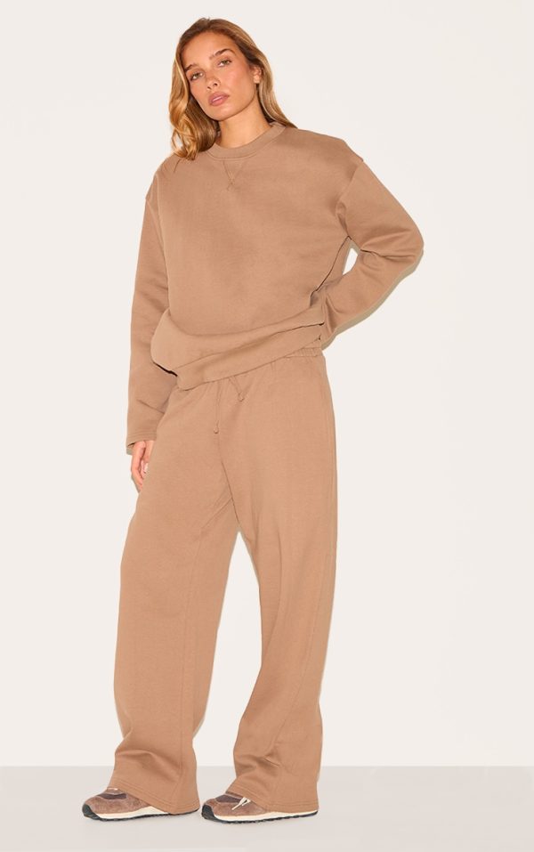 804672bc674ca2c0cd33c9e50eab0525a29fe804_CNL9626_3_taupe_premium_oversized_crew_neck_sweatshirt