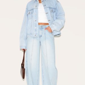 Light Blue Wash Seam Detail Barrel Jean