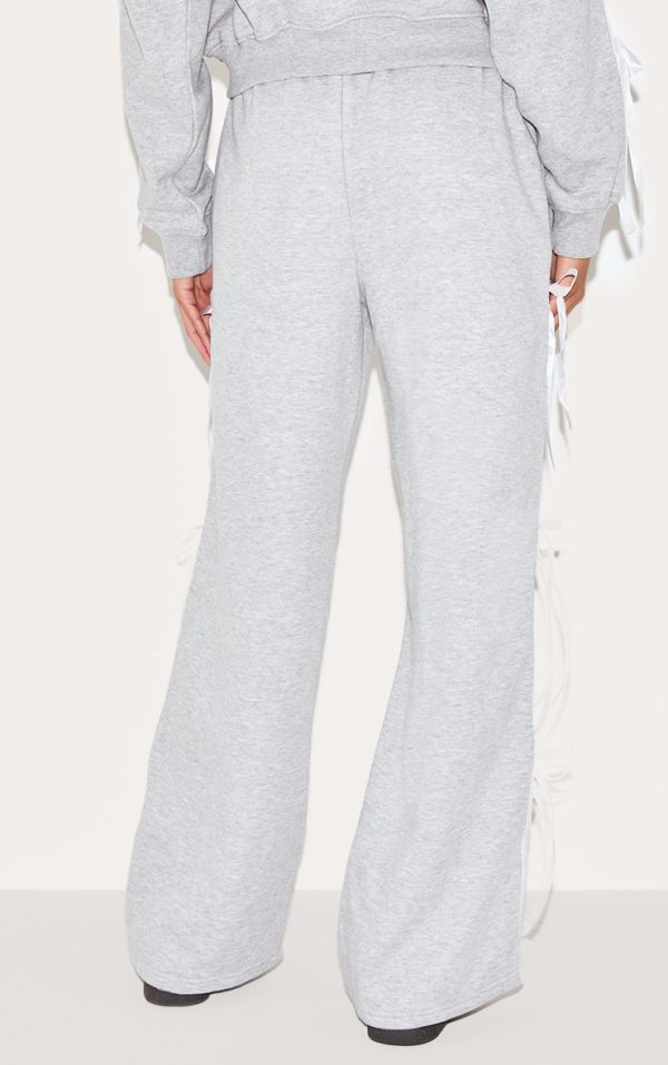 80541fb68f6f91afdc882ae454bffee157da9c32_CNM0346_3_grey_marl_velvet_bow_detail_wide_leg_joggers