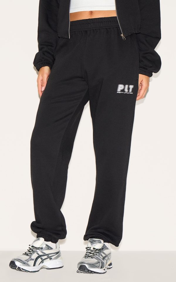 805e71223992afac5649dcbd1772ef8b5211d7fb_CNK1542_2_prettylittlething_black_oversized_cuffed_joggers