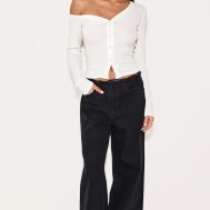 80da5ed9159302b9f04416ed5cc928e9dcbef862_CNM1442_3_cream_soft_touch_rib_asymmetric_detail_long_sleeve_top