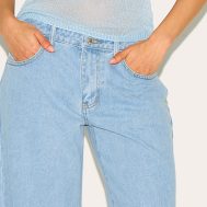 812a4331fa2f562e6c2d453e1a743a5b2e711f2c_CNM0294_4_light_blue_low_rise_wide_leg_jeans