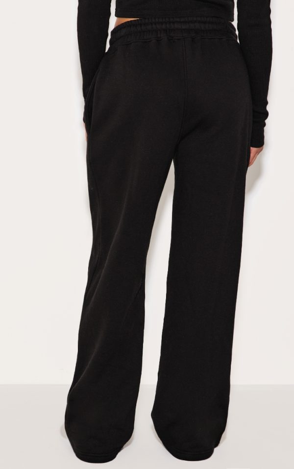 81fe62c027bb993fabd616334d7831cd697d8296_CNL9658_3_black_straight_leg_sweat_joggers