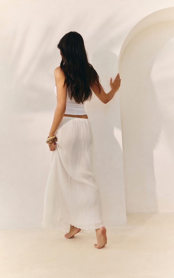 83273866868b981b2bf11259d6446d97d8c28d17_CNM7839_3_white_sheer_plisse_scalloped_hem_maxi_skirt