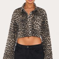 832d7dc46b4adbcf1d0778bffde19b8fdf43f2d7_CNI9316_1_leopard_print_denim_cropped_jacket