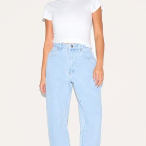 PRETTYLITTLETHING Petite Light Blue High Waist Mom Jeans