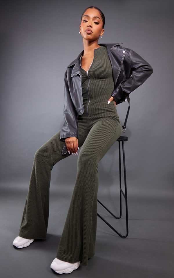 8382ea4a6e56a7ab49d17d35ee55e18c2ade8da5_CNC4488_1_moss_khaki_two_tone_rib_high_waist_flares