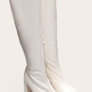 83de1e2bc77f85a3b2ce95aa3cfae588b7a815f4_CNK5641_2_cream_pu_wide_fit_round_toe_knee_high_block_heeled_sock_boots