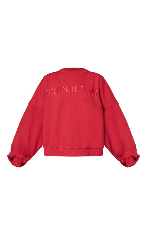 851607122474cdbdc3f323a531e0561cd2555db1_CNK6317_5_prettylittlething_red_boxy_embroidered_sweatshirt