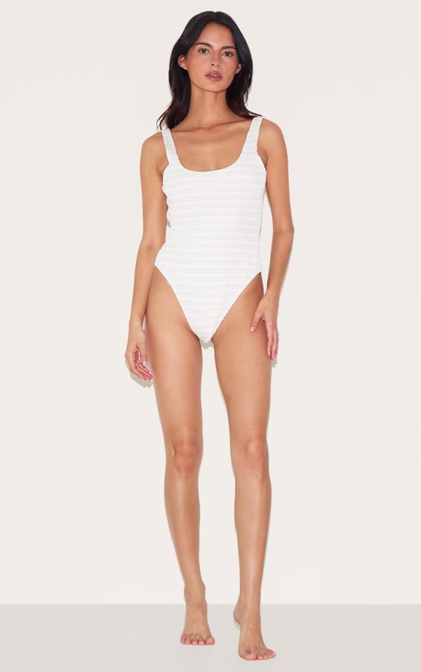 8674e94cf06dc9d4b59aa1e59ead2dc59fbfe2e8_CNL0820_3_cream_monochrome_crinkle_backless_swimsuit-1