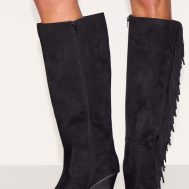 878d322d7bd5e4f99d0022525acb08133a05b7ab_CNL7201_5_black_faux_suede_point_toe_fringed_high_block_heel_knee_boots