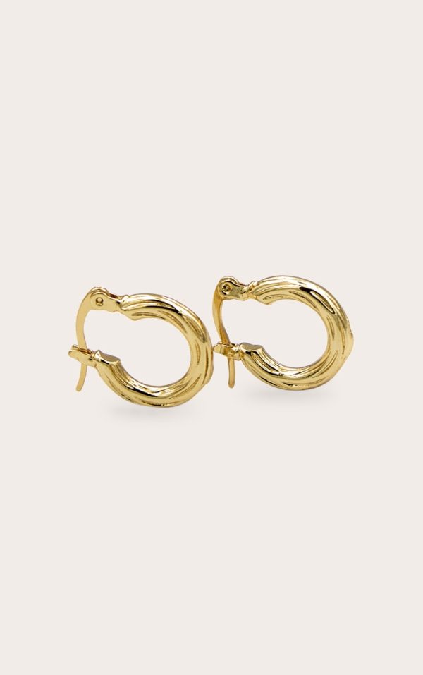 88379f5e41ec738b6183baad8dc7c782da5cc1ae_CMU3084_1_real_gold_plated_mini_twist_detail_thin_hoop_earrings