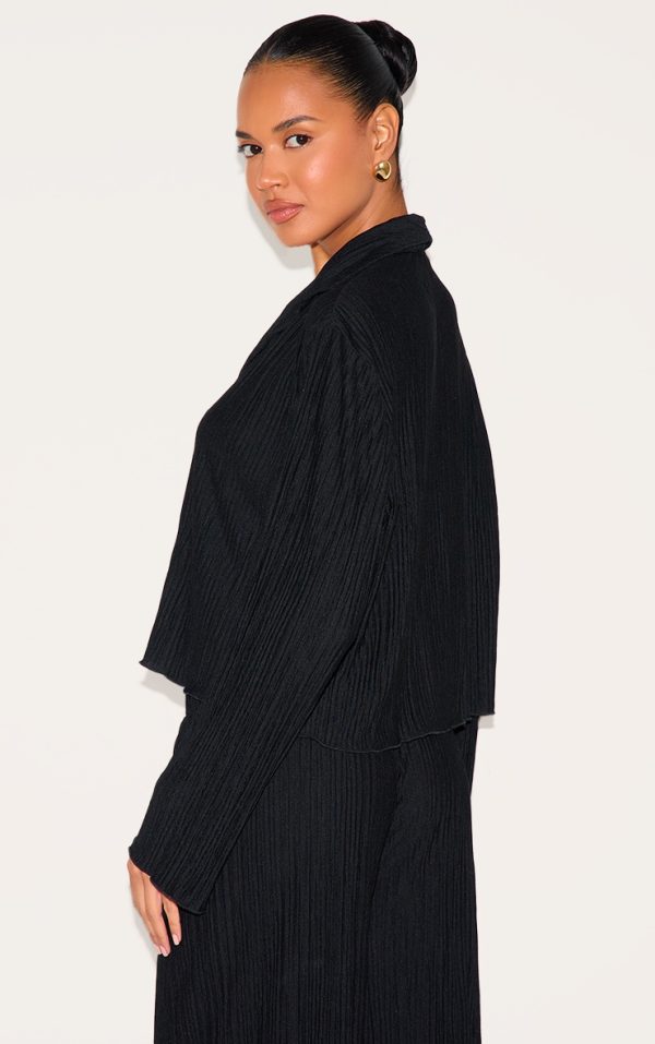 8863f0975b5075aff060bbdaac0aa8e9e0333b37_CNK4753_2_black_textured_pleated_button_front_shirt