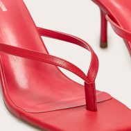 889591a3864819e1a9c705632aad2b696b18aabc_CNL8073_4_red_pu_square_toe_thong_mid_stiletto_heeled_mules