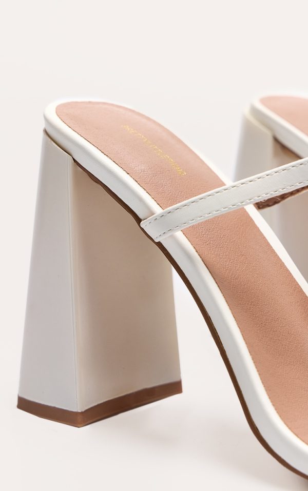 88f6c277fae238378facf7a58d9600e8cb179bf0_CNL7032_4_cream_pu_square_toe_double_strap_high_block_heel_mules