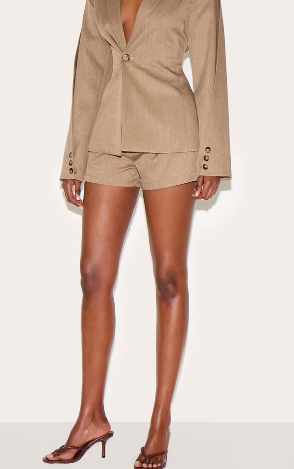 8a1ee44aa58829b7a4a6e6ef8838111b423db4ec_CNL9294_2_light_brown_tailored_woven_shorts