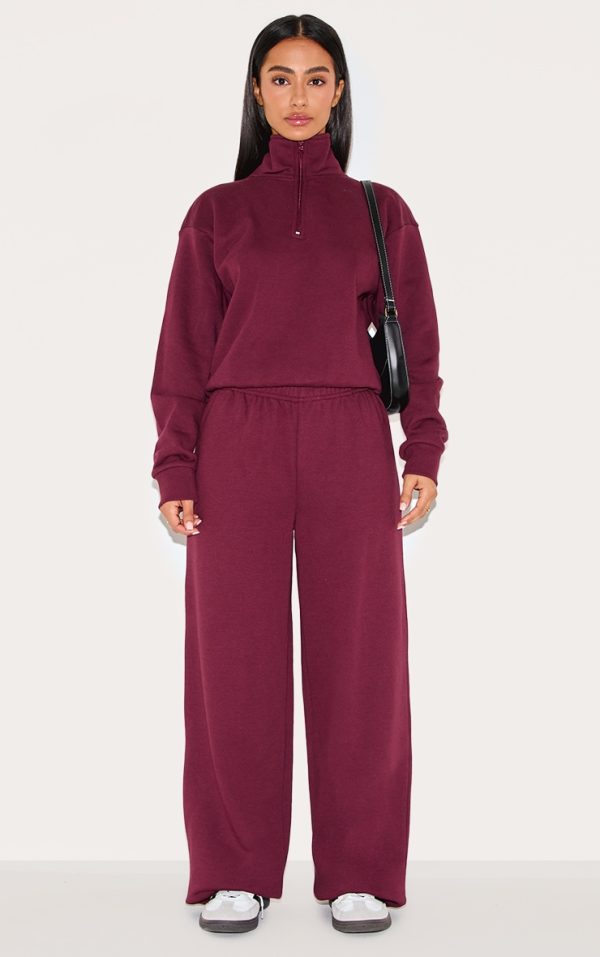 8a31981db6236ba052d2885c8858e35405579b56_CNM1850_1_petite_burgundy_straight_leg_joggers