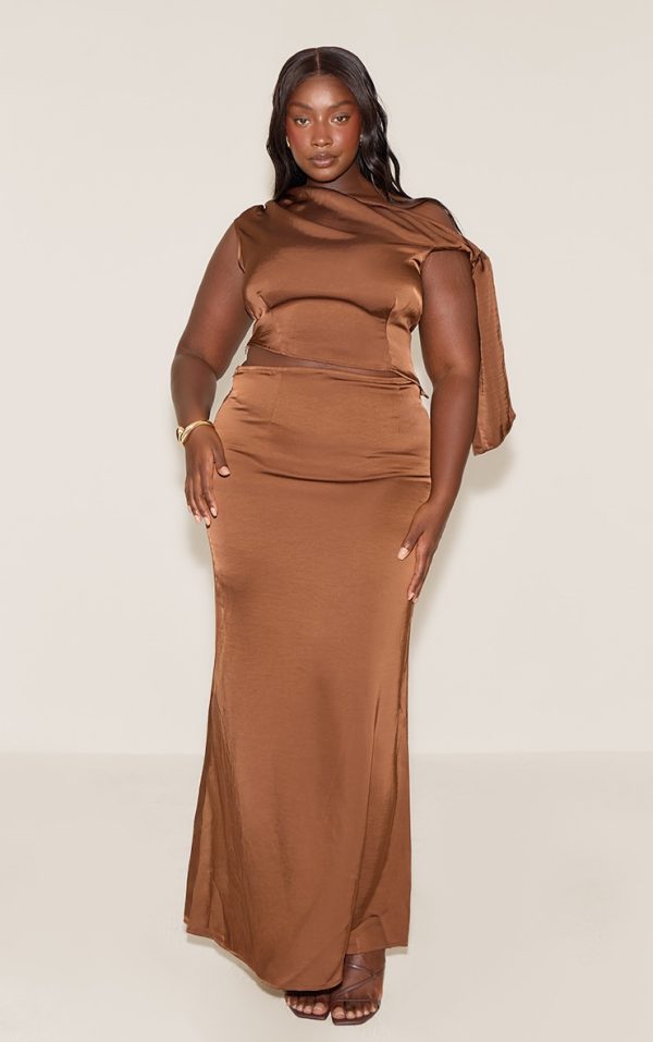8a9689e02bbf49842ac3512445075ed32a2631b5_CNM5715_1_plus_chocolate_mid_rise_satin_maxi_skirt