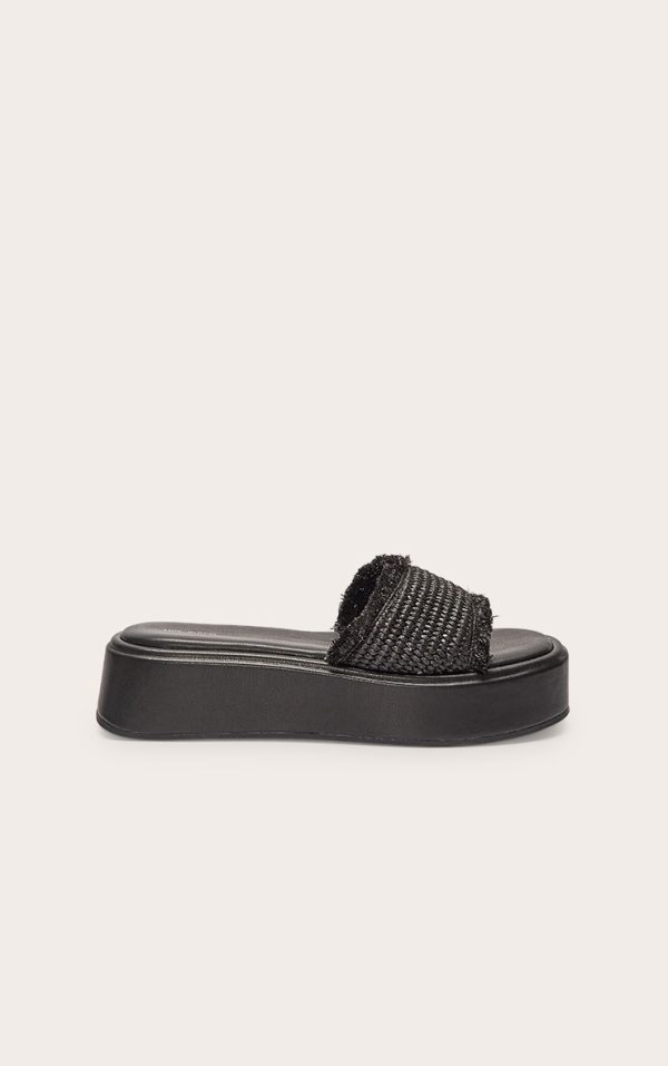 8b1e4cef1374a3107f9aa91cec4c99142da50433_CNL7198_1_black_raffia_fake_stack_round_toe_flatform_sandals