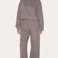 8b916f32a6039ab39ce5ef64267a764c41df0ad7_CNL8287_3_tall_charcoal_brushed_button_up_sweatshirt