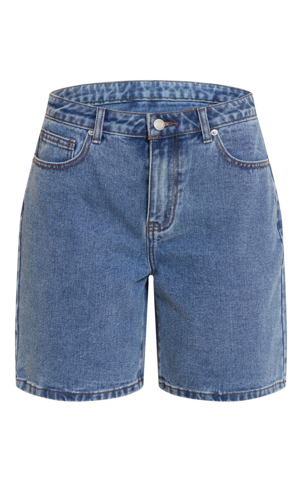 8cd409ef9f8861bc98eeabb71bba0ccc32f4fb54_CNM5558_6_tall_mid_blue_wash_mid_rise_relaxed_boyfriend_shorts