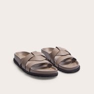 8d009630bc27c3279f2d1547413fdebd067589d2_CNM0257_1_mushroom_pu_round_toe_weave_chunky_strap_sandals