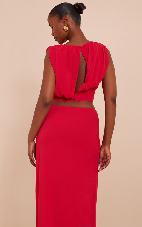 8e496d8f617366d92960dc45b3156e62117e5530_CNN1879_2_tomato_red_chiffon_ruched_crop_top