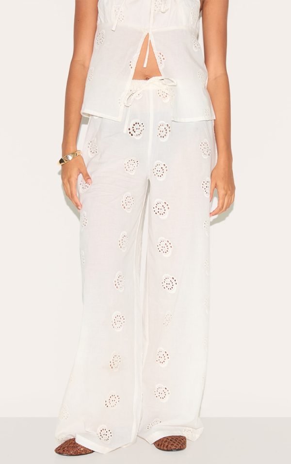8f227261be47a97e6b01fc9d2cce7976734ce0c3_CNM6111_2_white_broderie_swirl_detail_straight_leg_trousers