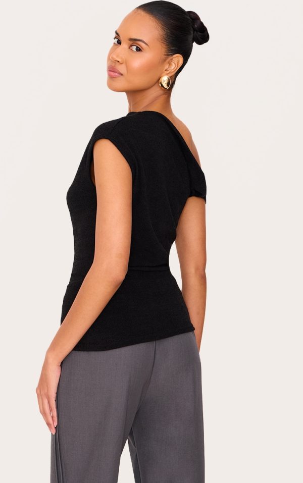 8f43a720ec9860e22c8580b022bd6a860d41f012_CNL8987_2_black_textured_ruched_asymmetric_longline_top