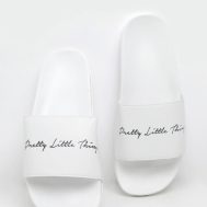 8f5a2b66c590eab77fcae521ca546219eef1e819_CMC2830_1_prettylittlething_white_sliders