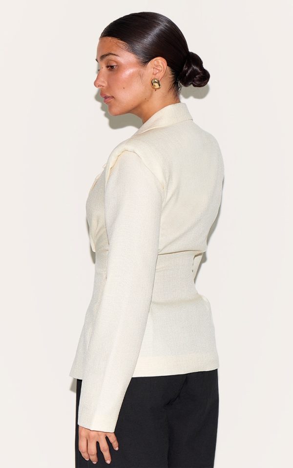 8f5ba8223dcecff7ee3b118989f84020921cca7f_CNM3491_2_petite_cream_cinched_waist_blazer