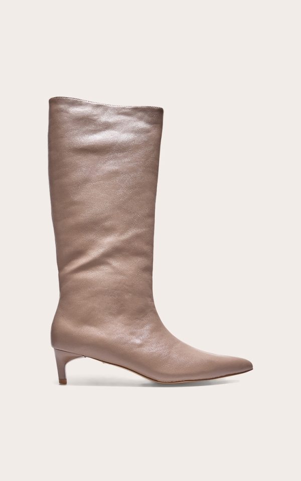 900a899883964ecece767a9d3d21025049b5f945_CNJ8445_1_mushroom_pu_point_toe_low_stiletto_knee_high_heeled_boots