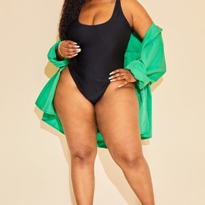 Plus Black Scoop Neck Swimsuit