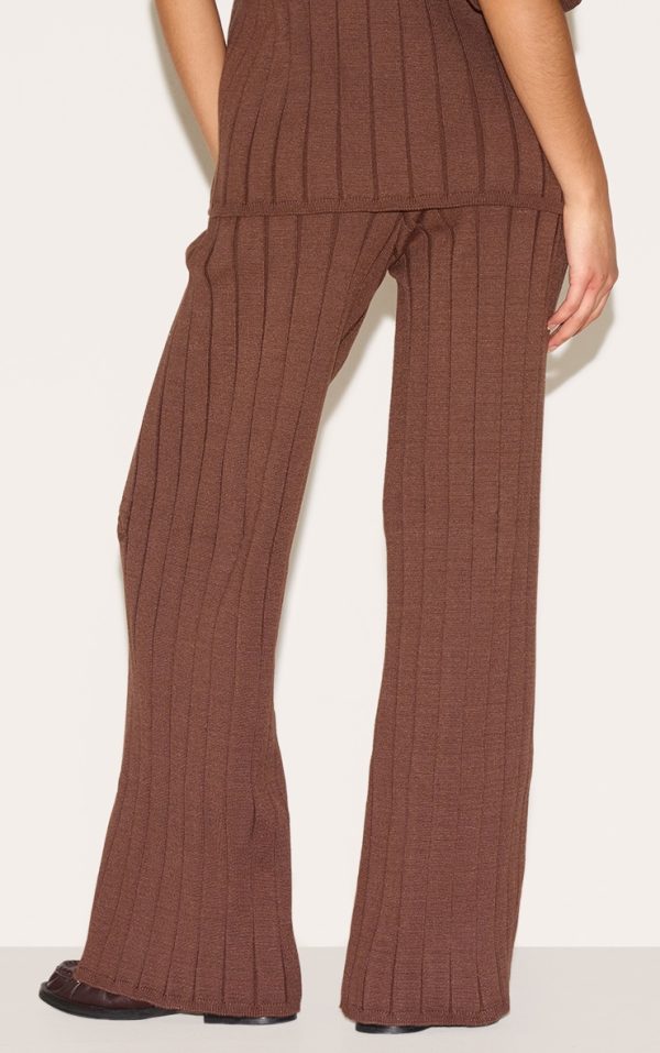 90c4a7452a5f222e55225d393dc778908aefb05a_CNM8345_3_petite_chocolate_wide_rib_knit_trousers