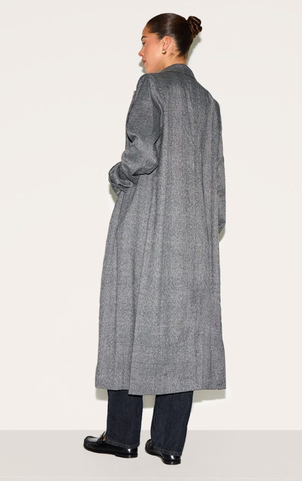 90ed6b96829ec421b408c0ced1981ed0f646d251_CNL6394_2_grey_check_print_oversized_trench_coat-1