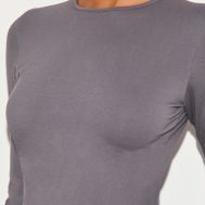 911d9d2f4a0dc5ed09336e9f189f1b6670d2ddcf_CNM2695_4_charcoal_cotton_long_sleeve_crew_neck_top