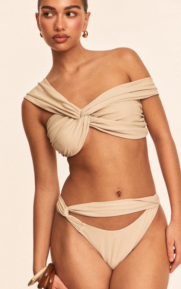 9147b6bf8c8d1a8b264e172078d592963222e067_CNM8323_1_stone_ruched_bust_bikini_top