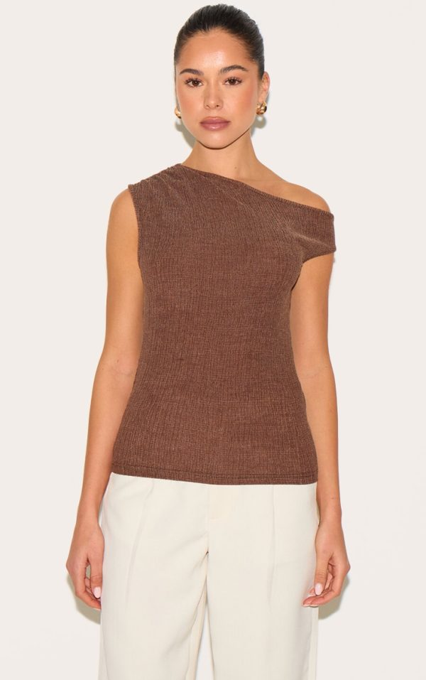 916ac4bd6971d6ff611bae8a97735d40b761aba0_CNM8068_1_chocolate_textured_double_layer_asymmetric_neckline_long_top