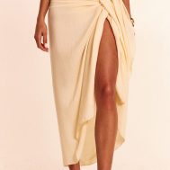 91e36c62703a65508e5f1f2257e935268f7d55c3_CNN1458_1_butter_yellow_floaty_woven_rectangle_sarong