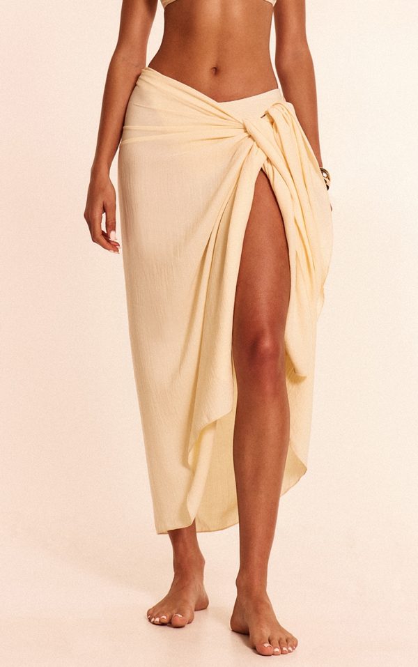 91e36c62703a65508e5f1f2257e935268f7d55c3_CNN1458_1_butter_yellow_floaty_woven_rectangle_sarong