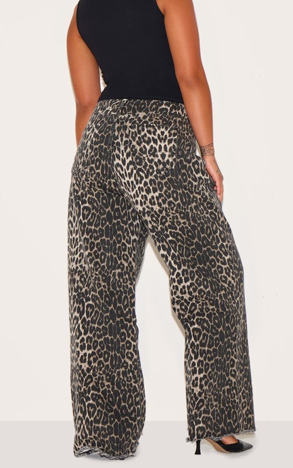 929a5eeaf2241f3edcb42c2607ca339050606642_CNI8843_3_plus_brown_leopard_print_denim_wide_leg_denim_jean