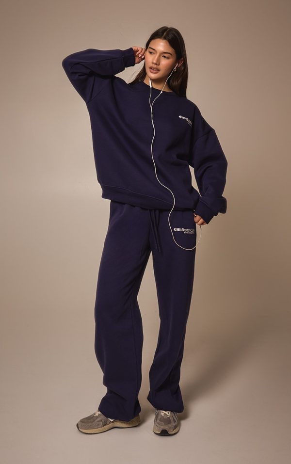 930bdc0606c514f03d7b9f6fe2d803765ec166b5_CNM6431_3_navy_oversized_boston_usa_embroidered_sweatshirt